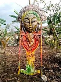 Sculptures de r&eacute;cup&eacute;ration